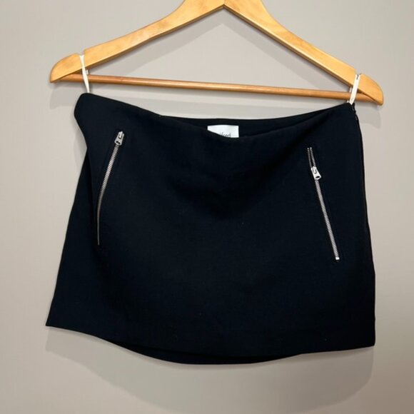 NEW - Wilfred (Aritzia) - Black Mini Skirt with Zippers - size 6 - Picture 4 of 8